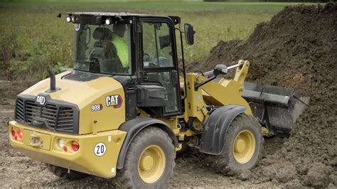 a906 skid steer|Specalog for 906/907/908 COMPACT WHEEL LOADERS .